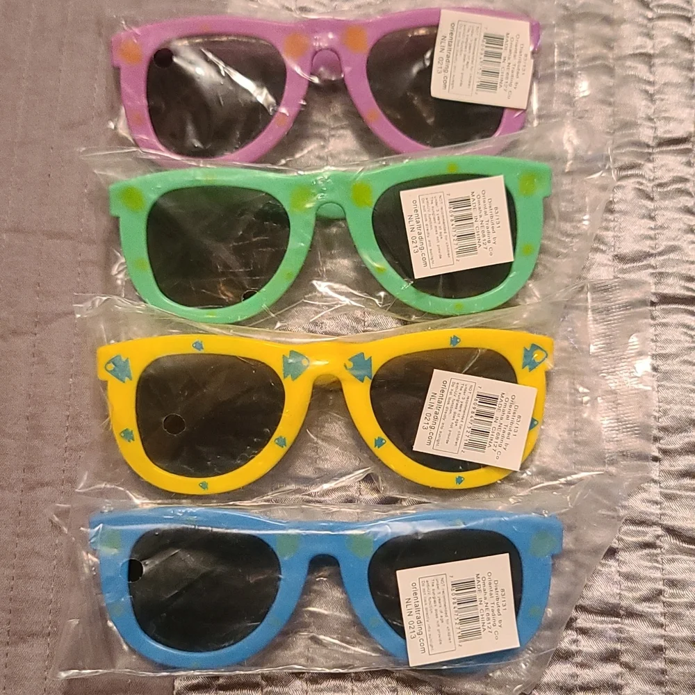 Assorted kids fun sunglasses
